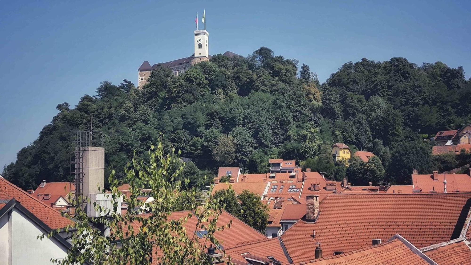 Penthouse View In Town Διαμέρισμα Λιουμπλιάνα Εξωτερικό φωτογραφία